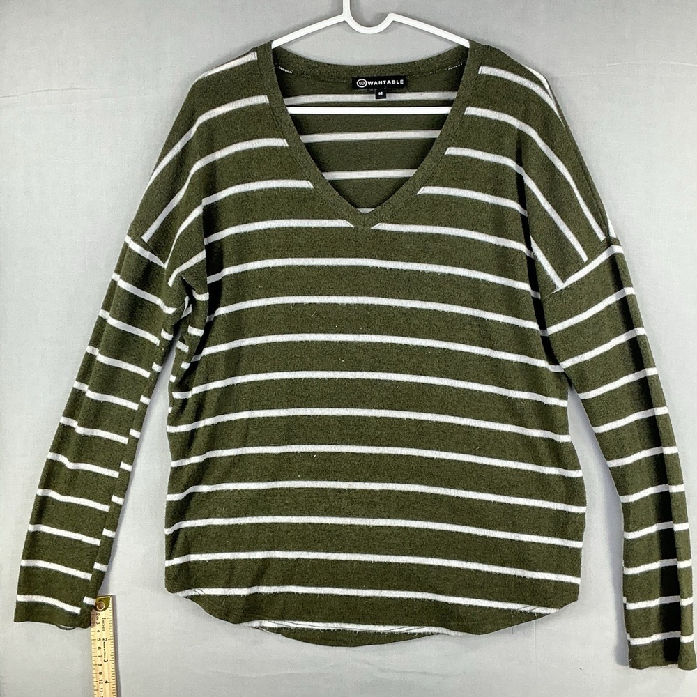 Wantable Women's Green White Striped V-Neck Long Sleeve Top Size M
